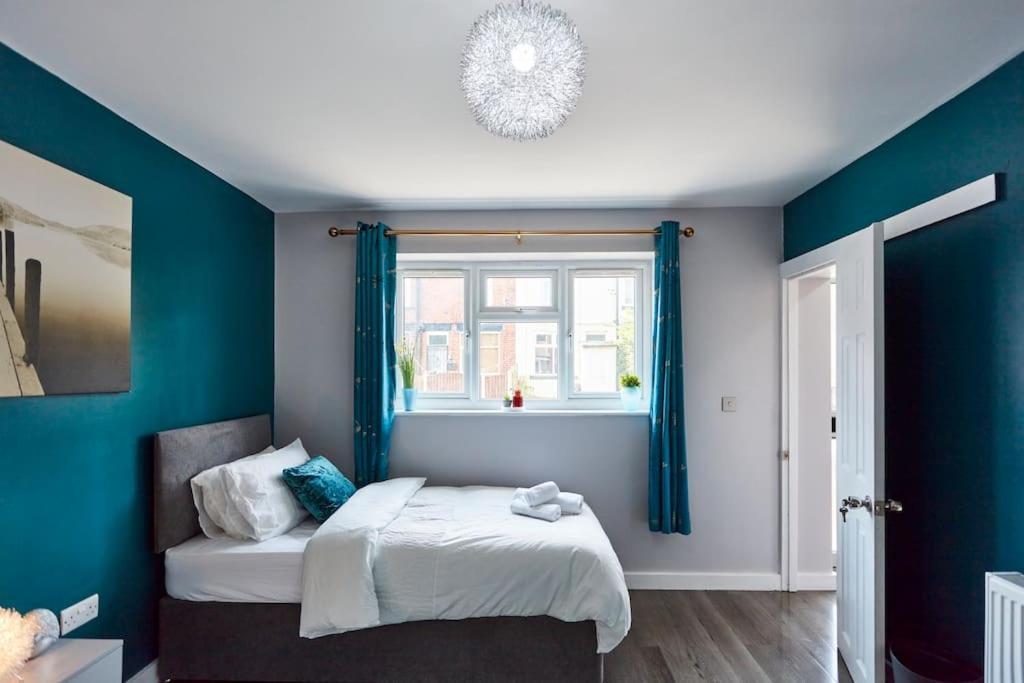 *Little Haven In Leeds* ¤Private Parking¤ Ensuite Leeds  Buitenkant foto