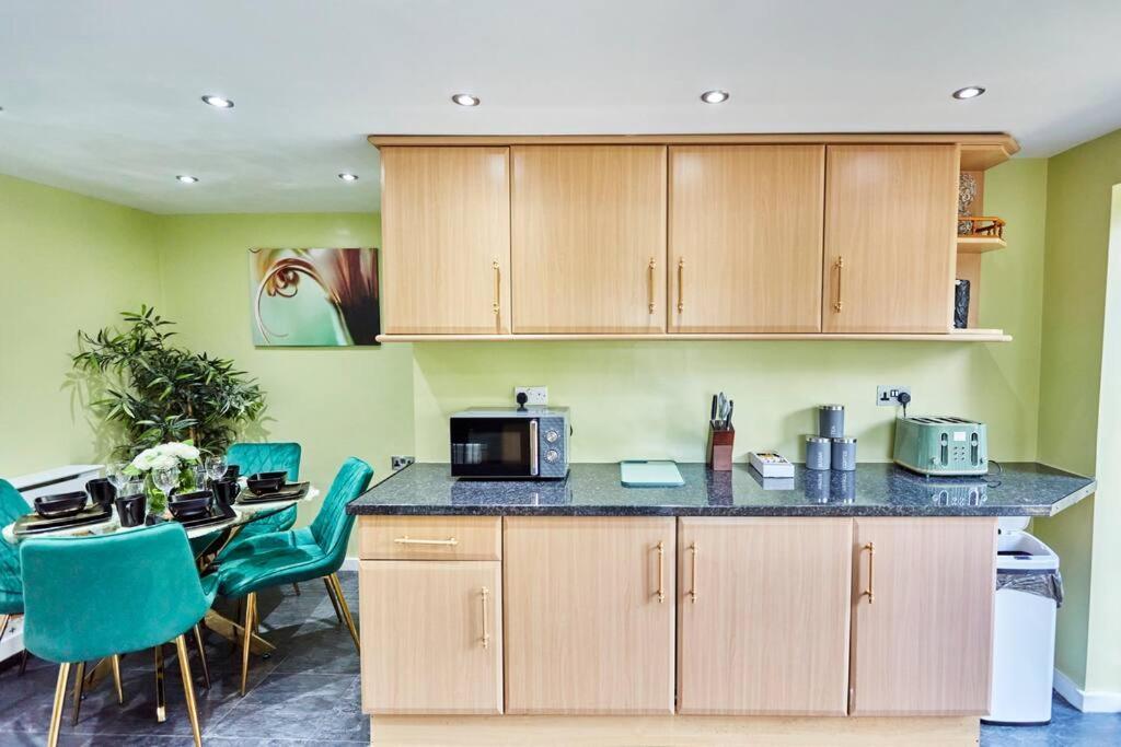 *Little Haven In Leeds* ¤Private Parking¤ Ensuite Leeds  Buitenkant foto